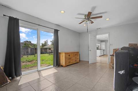 426 SW Seaflower Terrace, Port St. Lucie FL - photo 7 of 15