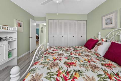 4725 Lucerne Lakes Blvd E #401, Lake Worth FL - photo 20 of 32