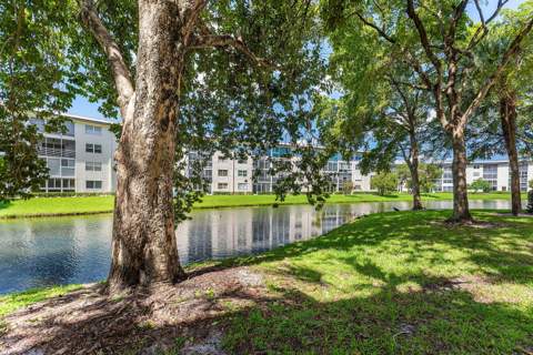 1702 Andros Isle #C4, Coconut Creek FL - photo 24 of 39