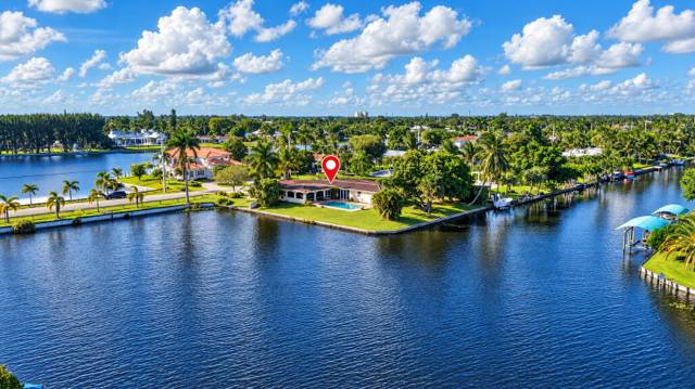 7438 Pine Tree Lane, home for sale in West Palm Beach