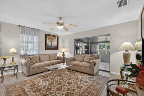 10084 N Meridian Way #3, Palm Beach Gardens FL - photo 6 of 41