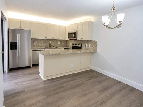 9851 NW 6th Place, Plantation FL - photo 10 of 29
