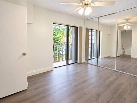 9851 NW 6th Place, Plantation FL - photo 23 of 29