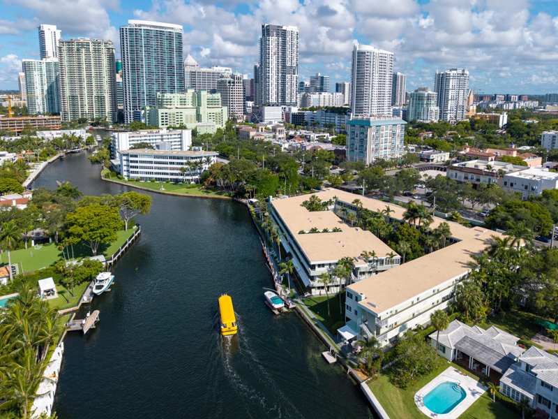2 bedroom Condominium at 1000 SE 4th Street #323, Riverview Garden Apartments, Fort Lauderdale — photo 1