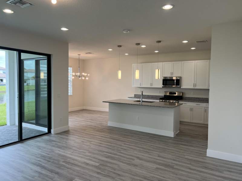 4 bedroom Single Family Residence at 7215 Montereal Path, Villamar At Toscana Isles, Lake Worth — photo 3