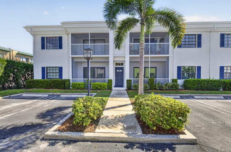 1 bedroom Condominium at 130 Cypress Club Drive #313, Cypress Club Condo, Pompano Beach — photo 1
