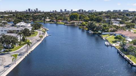 130 Cypress Club Drive #313, Pompano Beach FL - photo 21 of 27