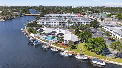 130 Cypress Club Drive #313, Pompano Beach FL - photo 24 of 27
