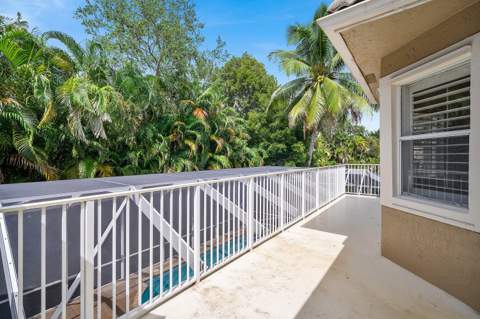 6395 Stonehurst Circle, Lake Worth FL - photo 20 of 44