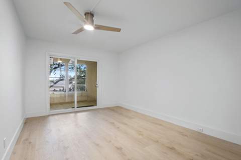 3076 Newport Drive #Q, Deerfield Beach FL - photo 16 of 45