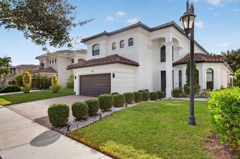 5 bedroom Single Family Residence at 8171 Canopy Terrace, Parkland Golf And Country Club, Parkland — photo 3