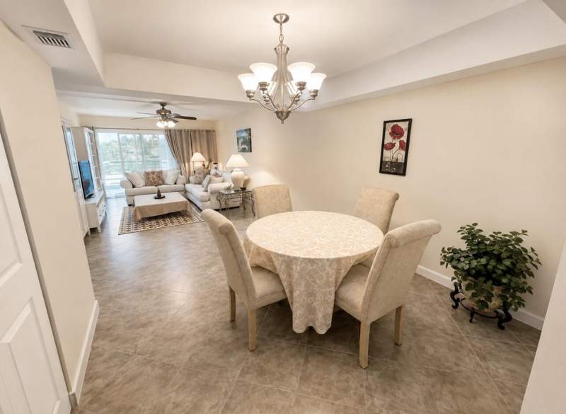 2 bedroom Condominium at 23370 Carolwood Lane #203, Pines Of Boca Barwood Condo, Boca Raton — photo 5