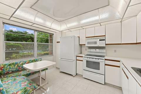 1804 Eleuthera Point #B1, Coconut Creek FL - photo 9 of 39