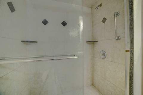 1118 Lake Terrace #215, Boynton Beach FL - photo 13 of 30