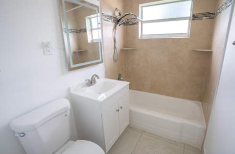 1420 9th Street, Lake Park FL - photo 10 of 15