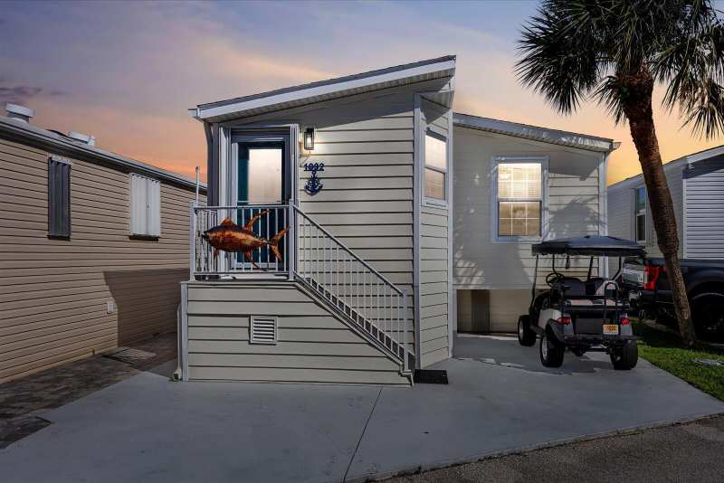 2 bedroom Single Family Residence at 1092 Nettles Boulevard, Outdoor Resorts At Nettles Island, Jensen Beach — photo 1