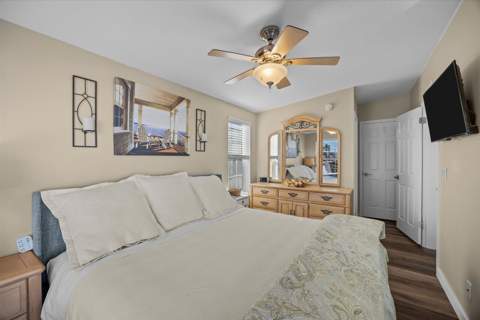 1092 Nettles Boulevard, Jensen Beach FL - photo 17 of 69