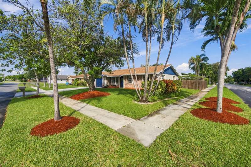 3 bedroom Single Family Residence at 804 NW 10th Avenue, Laurel Hills 4th Add, Boynton Beach — photo 3