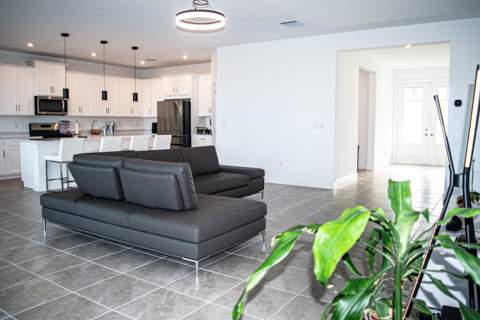 10317 SW Phineas Lane, Port St. Lucie FL - photo 6 of 24