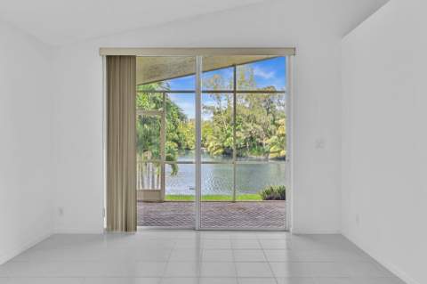 1788 Sawgrass Circle, Greenacres FL - photo 8 of 61