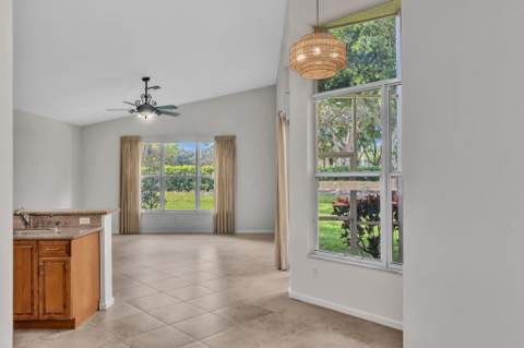 7203 Arcadia Bay Court, Delray Beach FL - photo 8 of 59