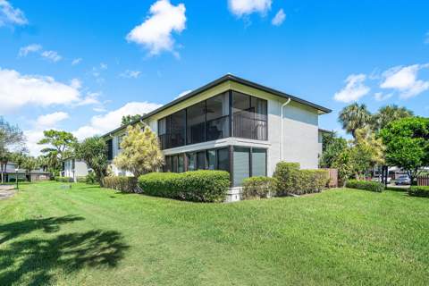 21 Southport Lane #B, Boynton Beach FL - photo 24 of 53