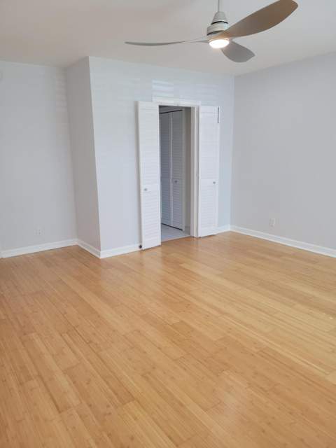 101 S Golfview Road, Lake Worth Beach FL - photo 11 of 29
