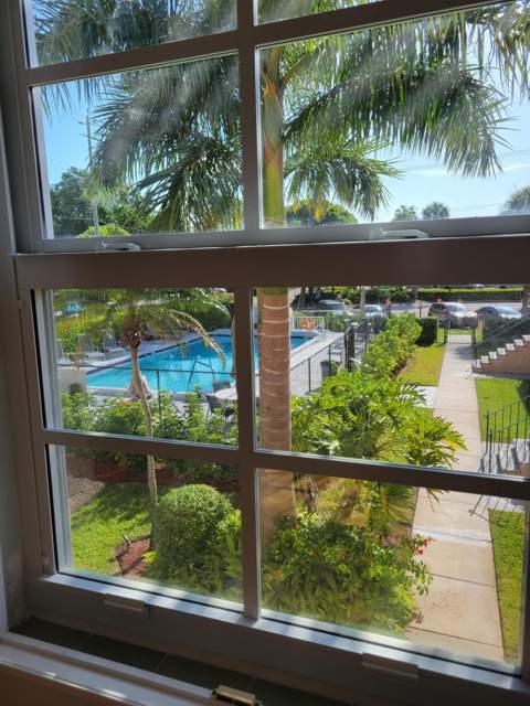 101 S Golfview Road, Lake Worth Beach FL - photo 19 of 29