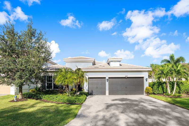 4 bedroom Single Family Residence at 9197 Greenspire Lane, Cypress Royale Pud, Lake Worth — photo 1