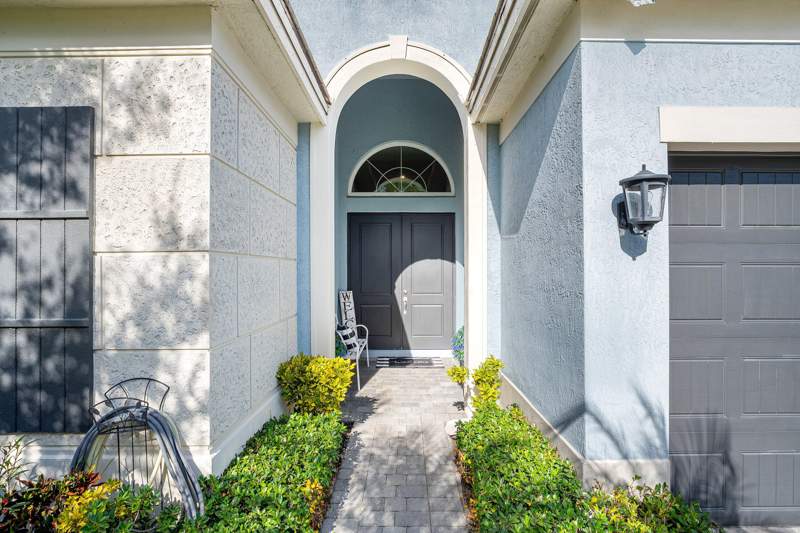 4 bedroom Single Family Residence at 9197 Greenspire Lane, Cypress Royale Pud, Lake Worth — photo 4