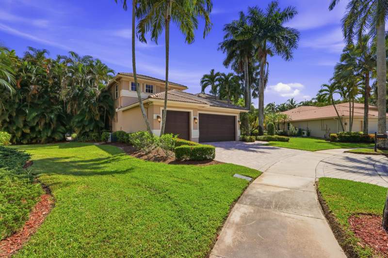 6 bedroom Single Family Residence at 1580 Victoria Isle Way, Sector 7-Parcel W, Weston — photo 4