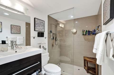 3000 NE 5th Terrace #102-A, Wilton Manors FL - photo 20 of 38