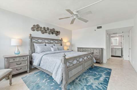8200 Lakeshore Drive #2020, Hypoluxo FL - photo 13 of 49