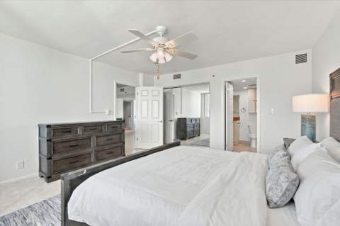 8200 Lakeshore Drive #2020, Hypoluxo FL - photo 18 of 49