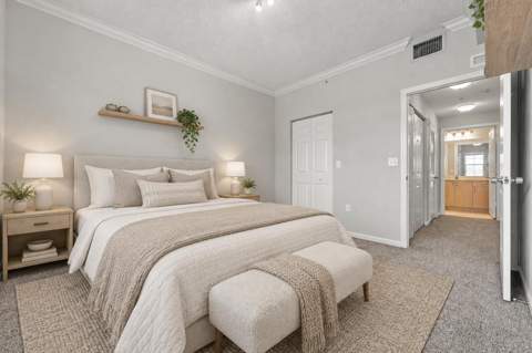 533 NE 3rd Avenue #202, Fort Lauderdale FL - photo 13 of 32