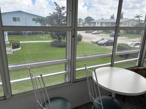 205 Salisbury I, West Palm Beach FL - photo 10 of 25