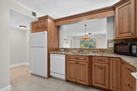 2073 Coral Ridge Drive #N205, Coral Springs FL - photo 18 of 33