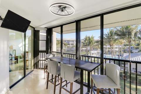 235 Bay Colony Drive, Juno Beach FL - photo 14 of 59