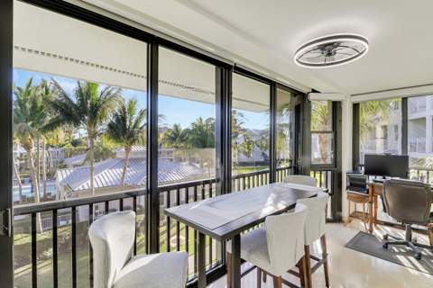 235 Bay Colony Drive, Juno Beach FL - photo 15 of 59