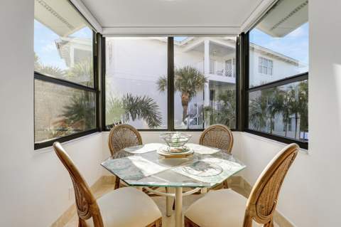 235 Bay Colony Drive, Juno Beach FL - photo 20 of 59