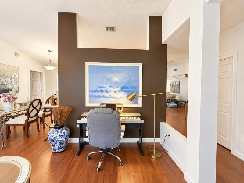 3 bedroom Single Family Residence at 1902 SW Aladdin Street, Port St Lucie Section 8, Port St. Lucie — photo 4
