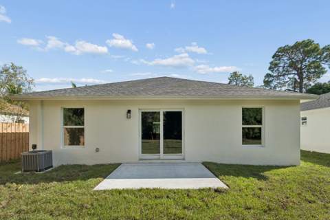 5644 SE 45th Avenue, Stuart FL - photo 17 of 19