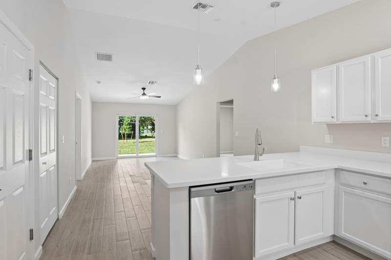 3 bedroom Single Family Residence at 5644 SE 45th Avenue, New Monrovia, Stuart — photo 5
