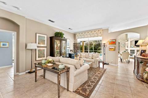 19028 SE Loxahatchee River Road, Jupiter FL - photo 8 of 53
