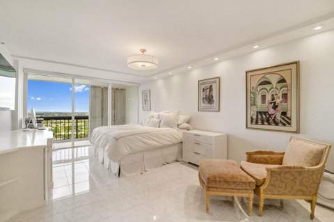 1900 Consulate Place #1704, West Palm Beach FL - photo 8 of 77