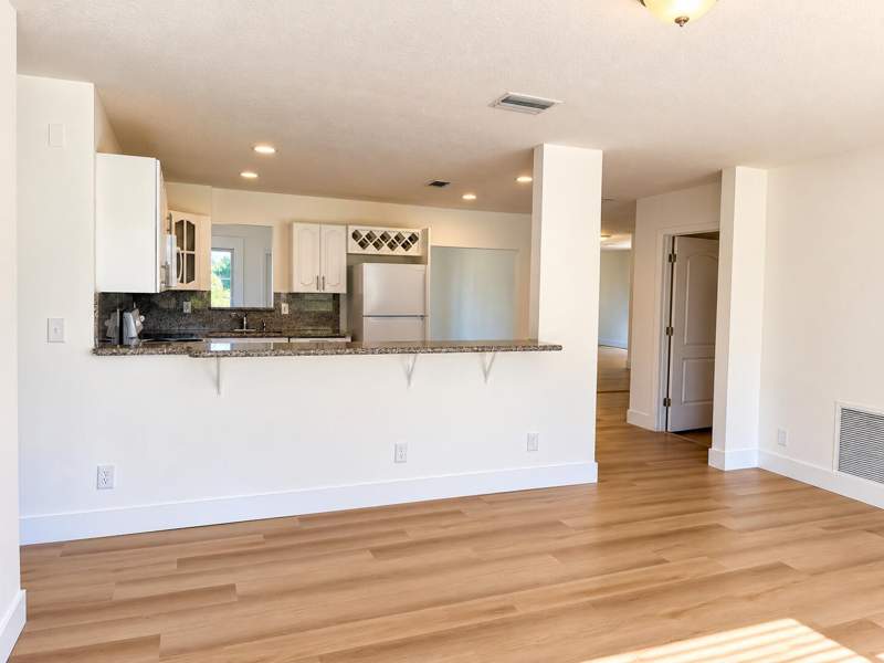 5 bedroom Single Family Residence at 707 SE Karrigan Terrace, Port St Lucie Section 3, Port St. Lucie — photo 5