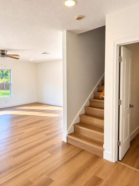 707 SE Karrigan Terrace, Port St. Lucie FL - photo 9 of 26