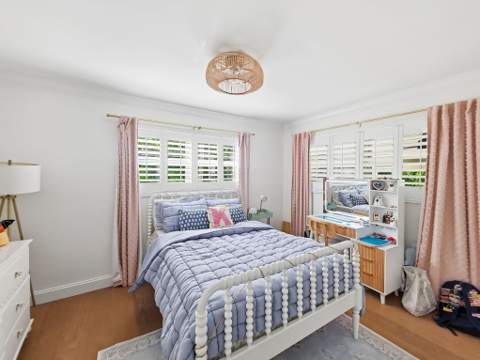 4401 NE 15th Way, Oakland Park FL - photo 13 of 17