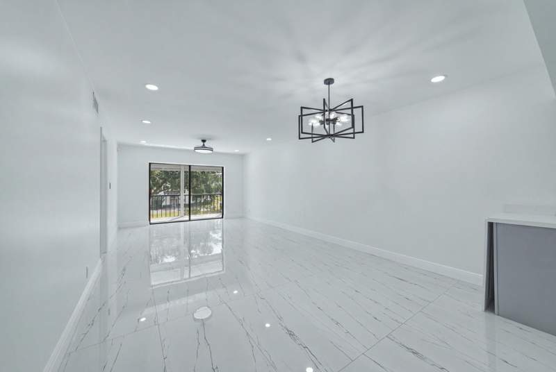 2 bedroom Condominium at 8970 S Hollybrook Boulevard, Hollybrook Golf And Tennis Club, Pembroke Pines — photo 4