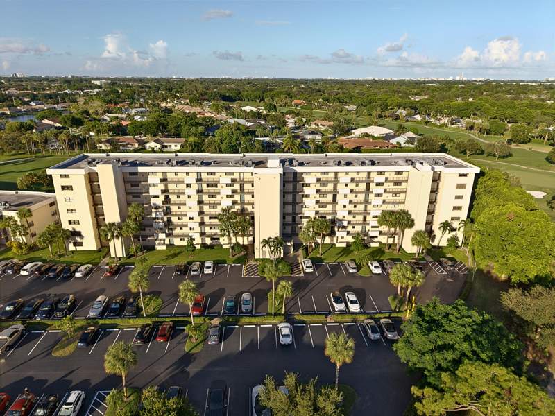 2 bedroom Condominium at 2430 Deer Creek Country Club Boulevard #704-2, Deer Creek Country Club, Deerfield Beach — photo 2